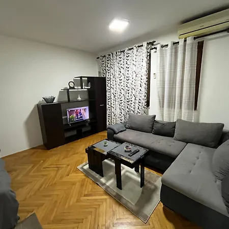 Apartment Tinap
